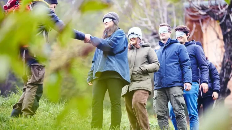team building aziendale nella natura